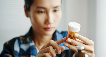 Image representing Dealing with Medication Side Effects: What Can You Do?